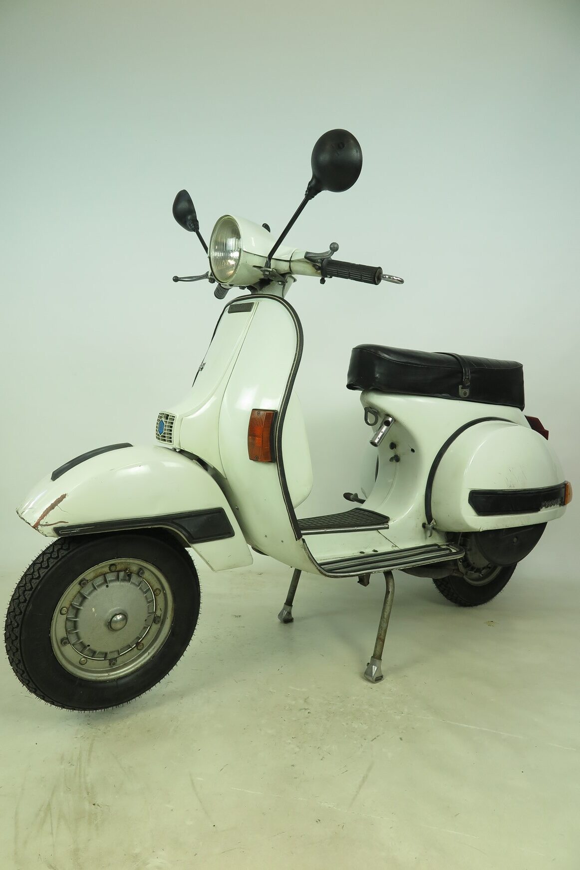 Vespa P200E Originalzustand - Italian Icon